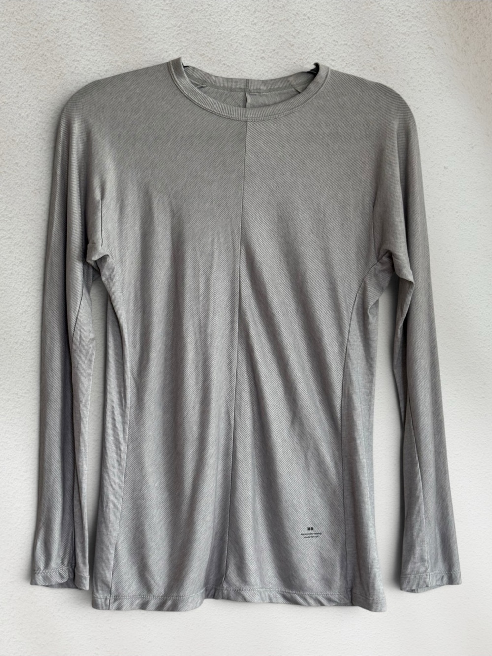 🟢3/$25 Uniqlo x Alexander Wang Heattech Crew Neck Long Sleeve Medium